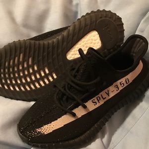 Yeezys V2 “Oreo”